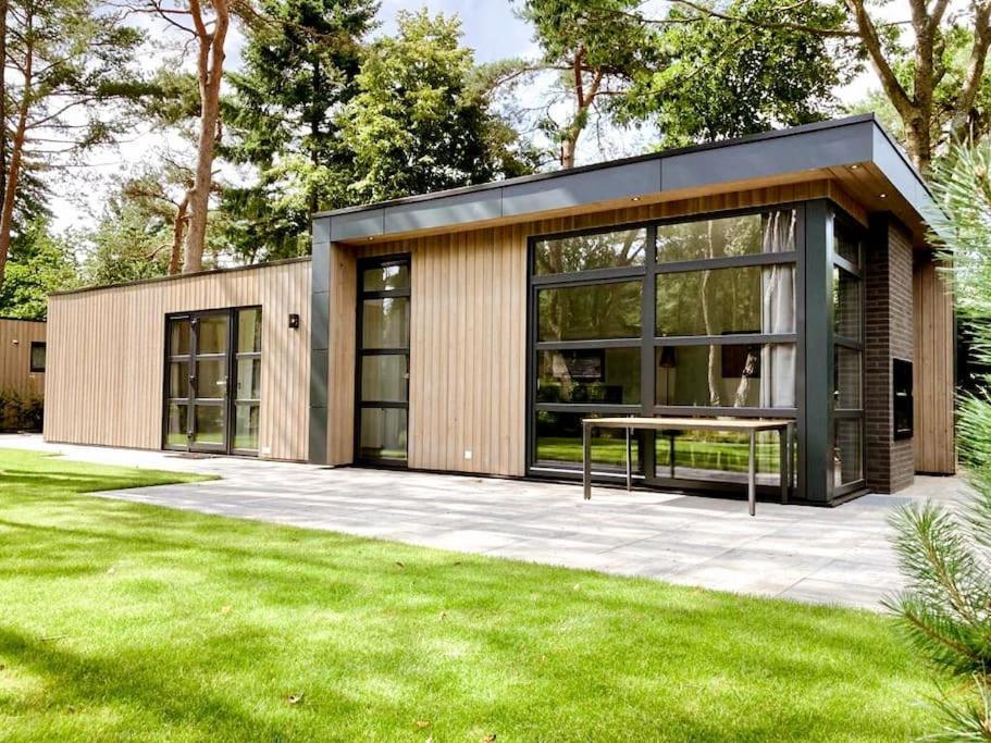 Delightful Luxury 2-Bedroom Holiday Home In Nature Otterlo Exterior foto