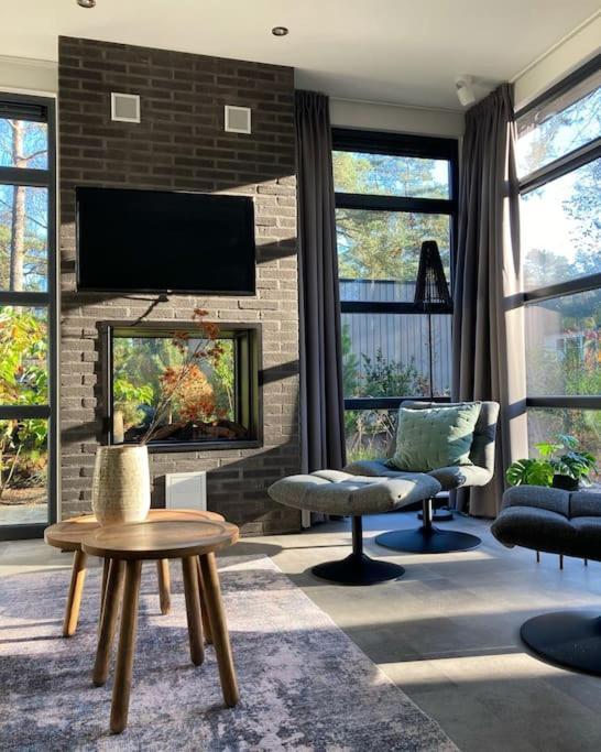 Delightful Luxury 2-Bedroom Holiday Home In Nature Otterlo Exterior foto